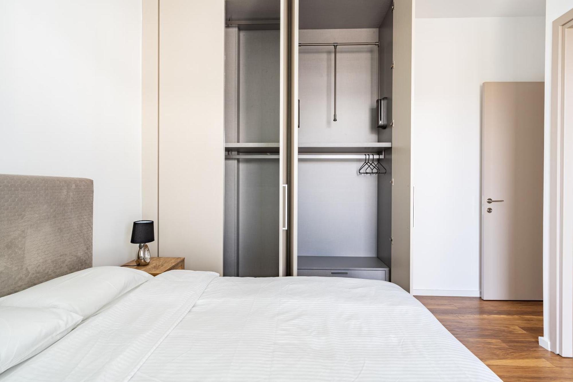Yamas Urban Living Zakaki Pool Penthouses & Apartments Limasol Dış mekan fotoğraf