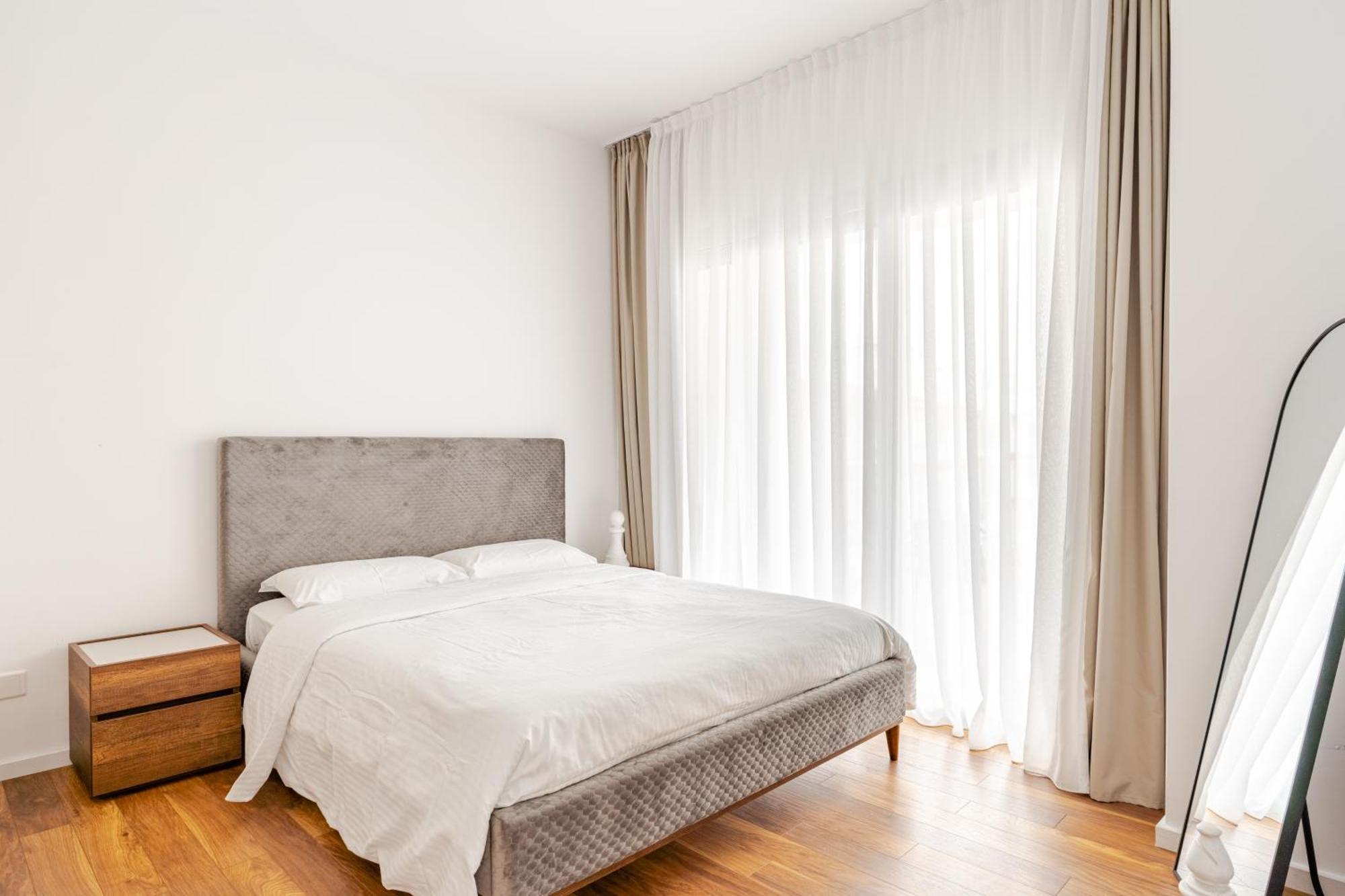 Yamas Urban Living Zakaki Pool Penthouses & Apartments Limasol Dış mekan fotoğraf